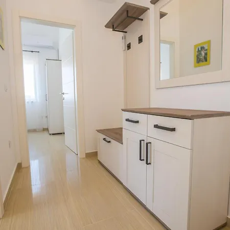 Apartment Luna *